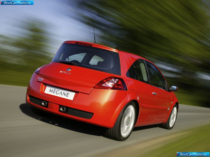 2004 Renault Megane Rs 3-door - фотография 3 из 8