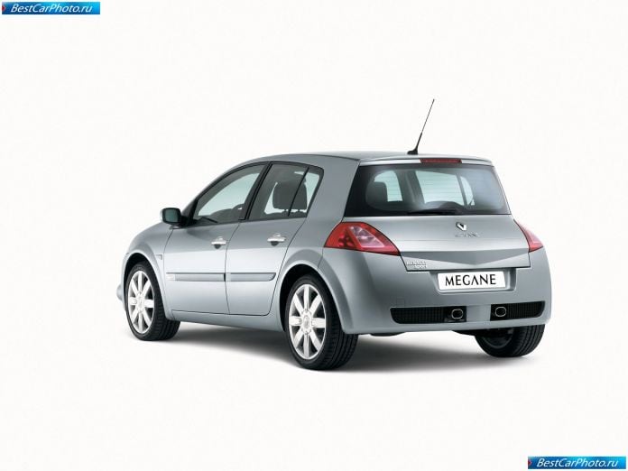 2004 Renault Megane Rs 5-door - фотография 5 из 5