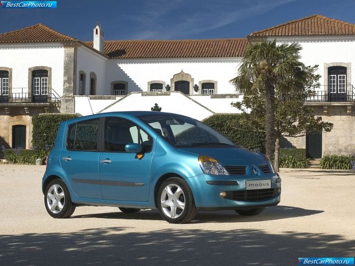 2004 Renault Modus - фотография 5 из 57 2004 Renault Modus - фотография 5 из 57