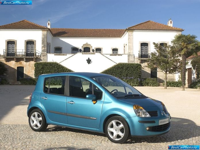 2004 Renault Modus - фотография 7 из 57 2004 Renault Modus - фотография 7 из 57