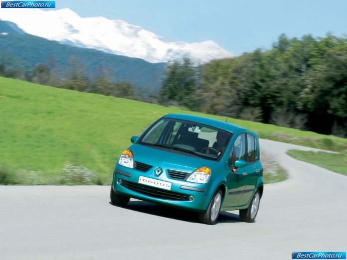 2004 Renault Modus - фотография 16 из 57 2004 Renault Modus - фотография 16 из 57
