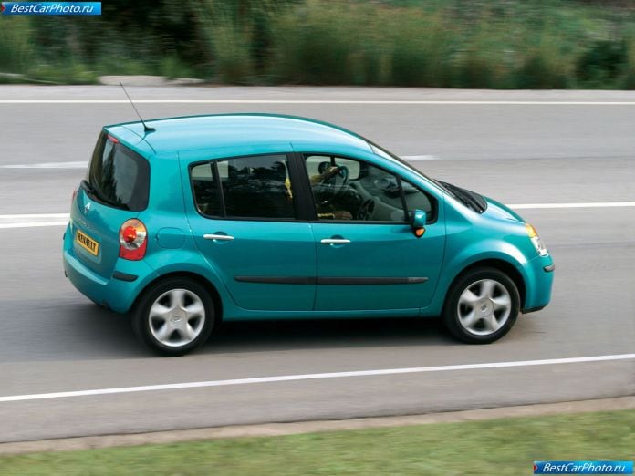 2004 Renault Modus - фотография 27 из 57 2004 Renault Modus - фотография 27 из 57
