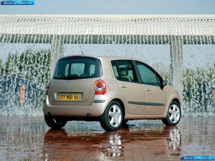 2004 Renault Modus - фотография 36 из 57