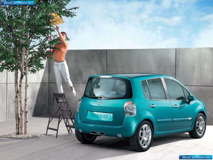 2004 Renault Modus Concept - фотография 5 из 23 2004 Renault Modus Concept - фотография 5 из 23
