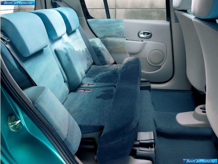 2004 Renault Modus Concept - фотография 9 из 23 2004 Renault Modus Concept - фотография 9 из 23