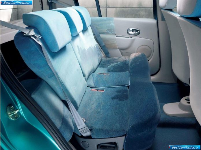 2004 Renault Modus Concept - фотография 10 из 23 2004 Renault Modus Concept - фотография 10 из 23