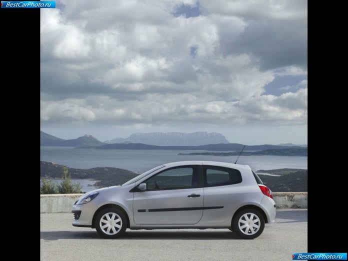 2005 Renault Clio Iii 3door - фотография 19 из 23