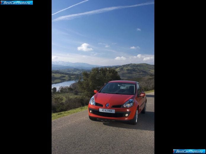 2005 Renault Clio Iii 3door - фотография 20 из 23