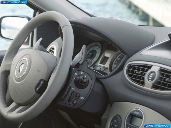 2005 Renault Clio Iii 5door - фотография 20 из 29