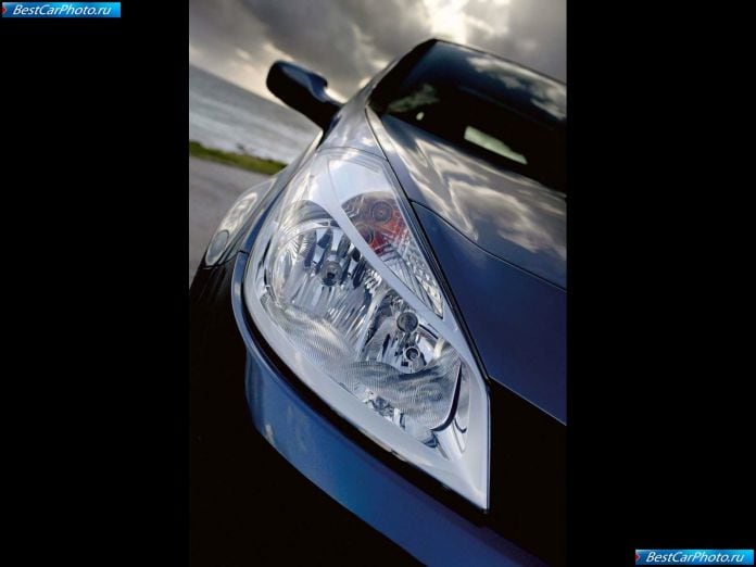 2005 Renault Clio Iii 5door - фотография 27 из 29