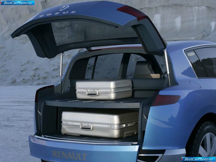 2005 Renault Egeus Concept Car - фотография 25 из 49 2005 Renault Egeus Concept Car - фотография 25 из 49