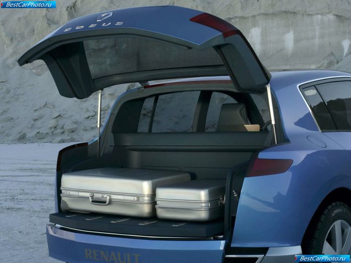 2005 Renault Egeus Concept Car - фотография 26 из 49 2005 Renault Egeus Concept Car - фотография 26 из 49
