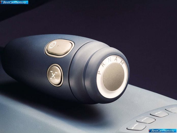 2005 Renault Egeus Concept Car - фотография 37 из 49 2005 Renault Egeus Concept Car - фотография 37 из 49