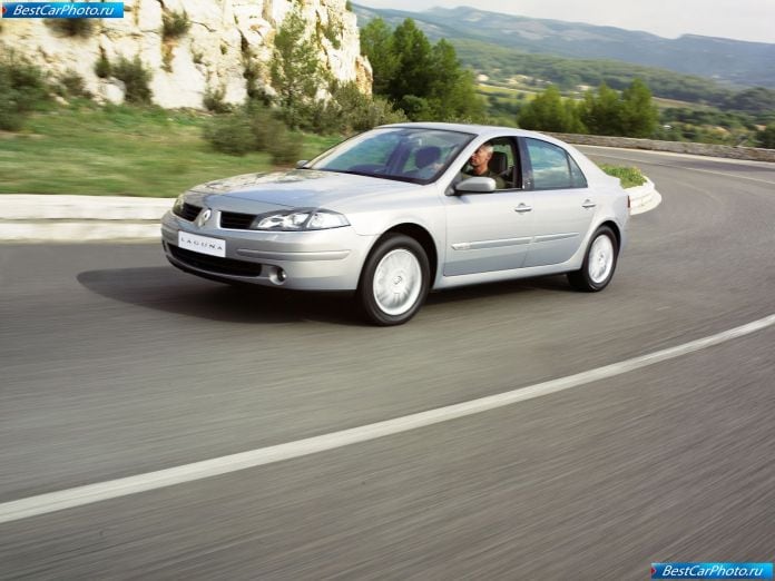 2005 Renault Laguna - фотография 8 из 24 2005 Renault Laguna - фотография 8 из 24