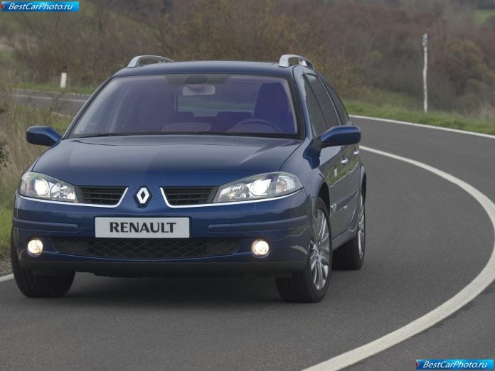 2005 Renault Laguna Gt Estate - фотография 7 из 24