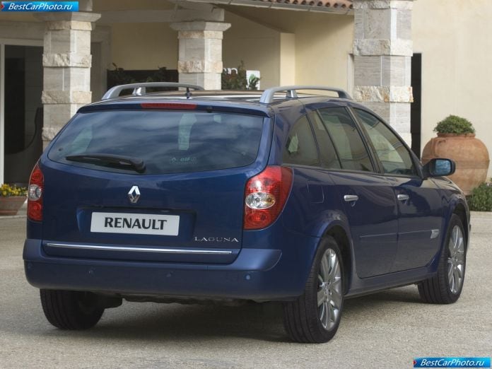 2005 Renault Laguna Gt Estate - фотография 19 из 24