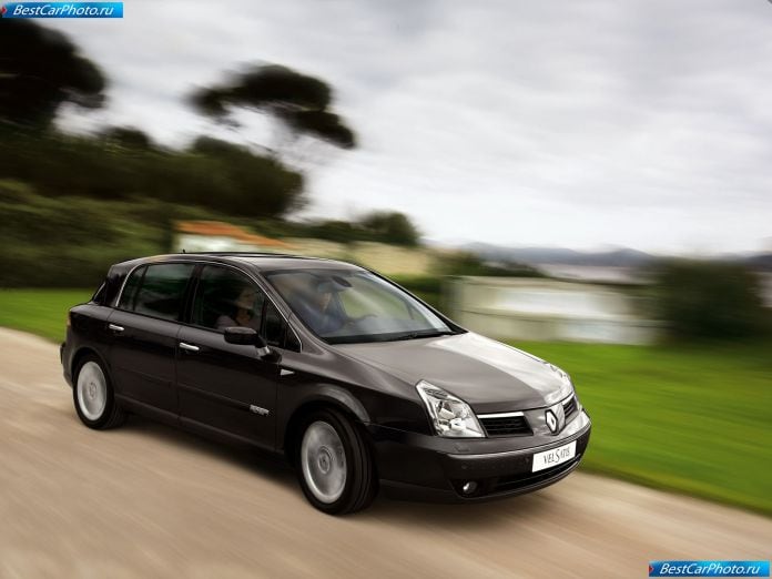 2005 Renault Vel Satis - фотография 1 из 34 2005 Renault Vel Satis - фотография 1 из 34