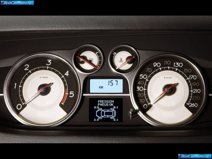 2005 Renault Vel Satis - фотография 34 из 34 2005 Renault Vel Satis - фотография 34 из 34