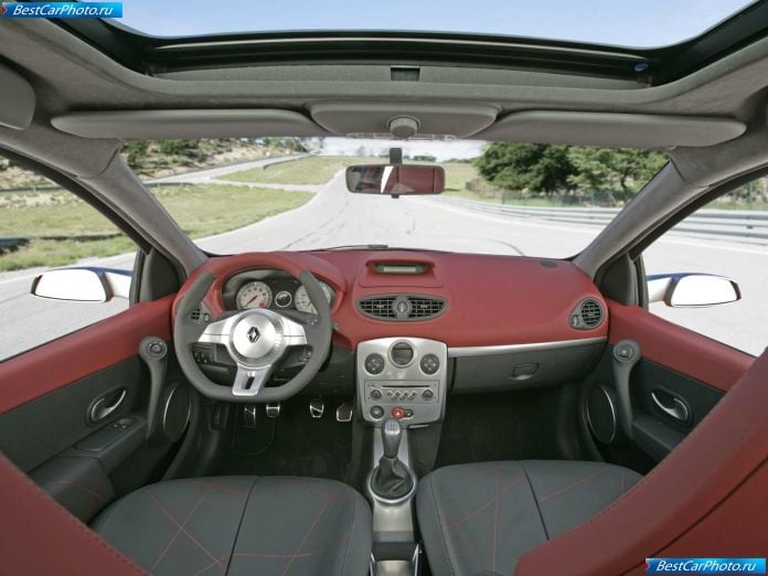 2006 Renault Clio Rs Concept - фотография 15 из 26 2006 Renault Clio Rs Concept - фотография 15 из 26