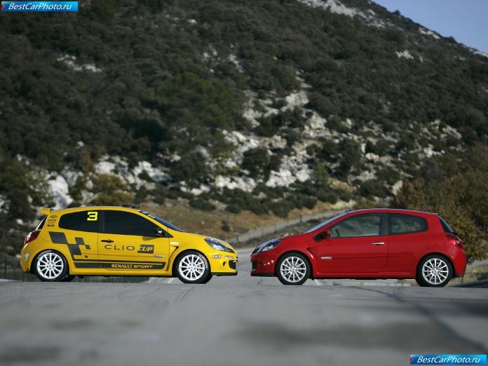 2006 Renault Clio Sport - фотография 11 из 32