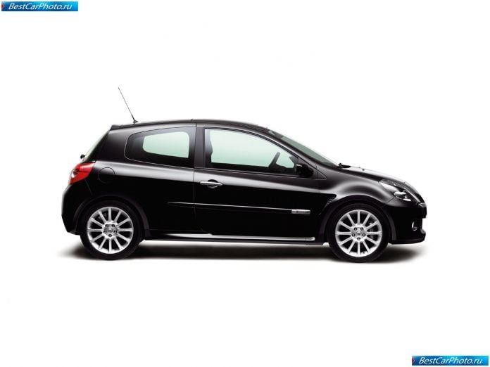 2006 Renault Clio Sport - фотография 23 из 32 2006 Renault Clio Sport - фотография 23 из 32