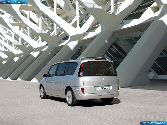 2006 Renault Espace - фотография 14 из 61 2006 Renault Espace - фотография 14 из 61