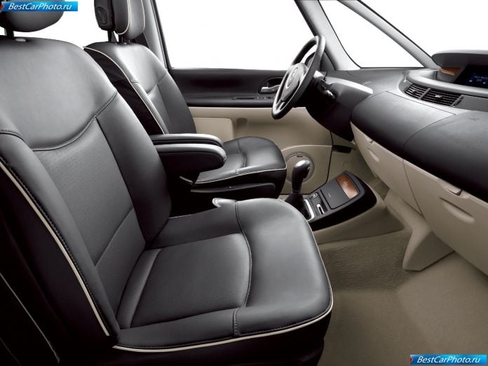 2006 Renault Espace - фотография 21 из 61 2006 Renault Espace - фотография 21 из 61