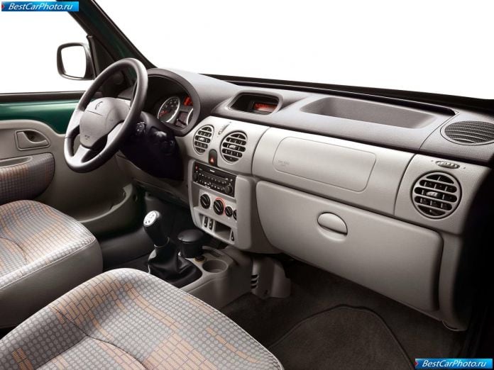 2006 Renault Kangoo - фотография 10 из 24 2006 Renault Kangoo - фотография 10 из 24