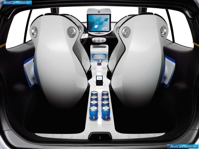 2006 Renault Twingo Concept - фотография 11 из 21 2006 Renault Twingo Concept - фотография 11 из 21