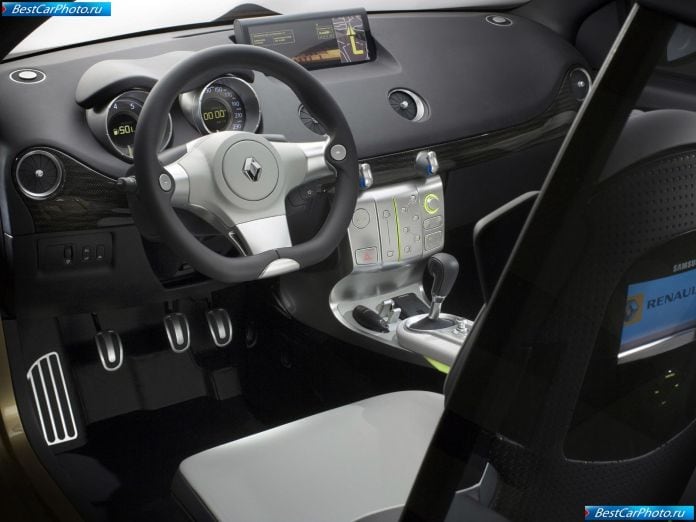 2007 Renault Clio Grand Tour Concept - фотография 14 из 33 2007 Renault Clio Grand Tour Concept - фотография 14 из 33