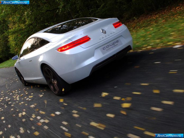 2007 Renault Laguna Coupe Concept - фотография 8 из 18