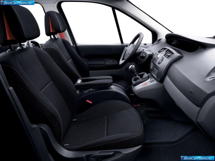 2007 Renault Scenic Conquest - фотография 10 из 11 2007 Renault Scenic Conquest - фотография 10 из 11