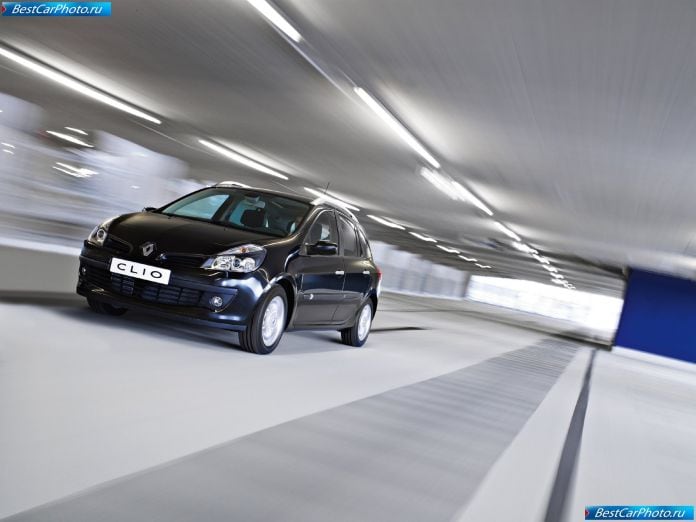 2008 Renault Clio Estate - фотография 7 из 43 2008 Renault Clio Estate - фотография 7 из 43