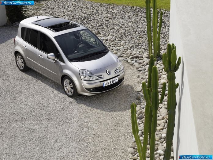 2008 Renault Grand Modus - фотография 3 из 11 2008 Renault Grand Modus - фотография 3 из 11
