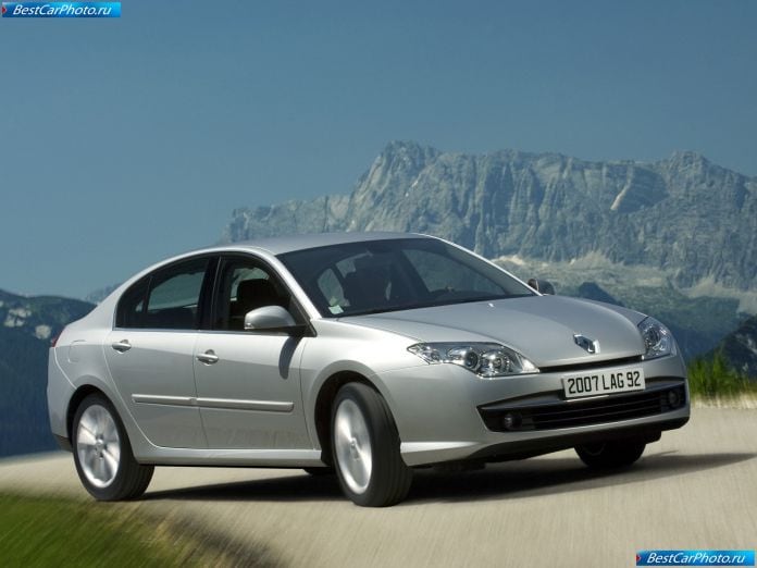 2008 Renault Laguna - фотография 2 из 59