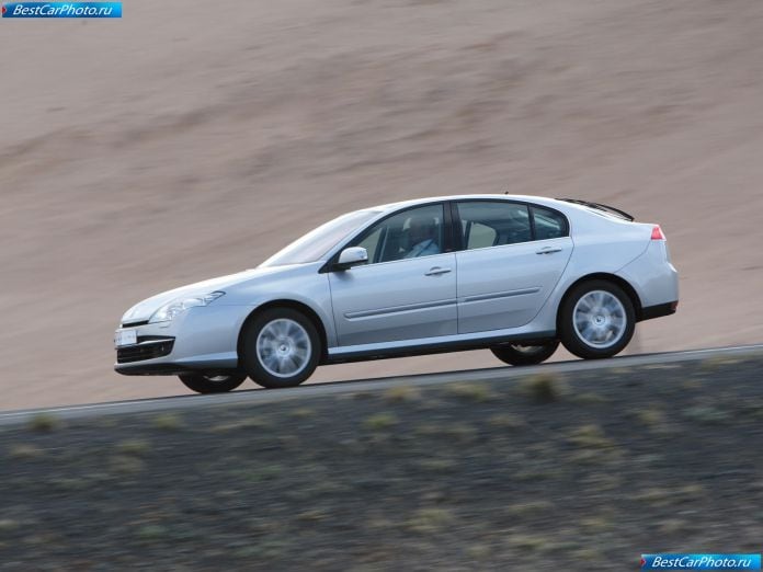 2008 Renault Laguna - фотография 10 из 59 2008 Renault Laguna - фотография 10 из 59