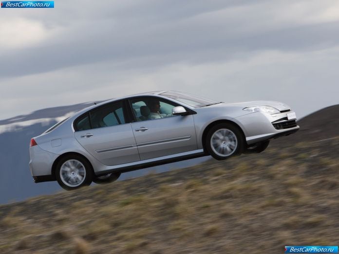 2008 Renault Laguna - фотография 14 из 59 2008 Renault Laguna - фотография 14 из 59