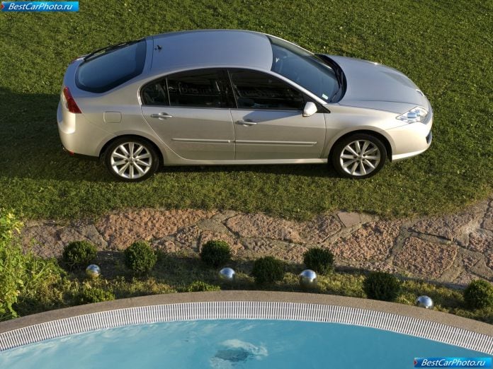 2008 Renault Laguna - фотография 16 из 59 2008 Renault Laguna - фотография 16 из 59
