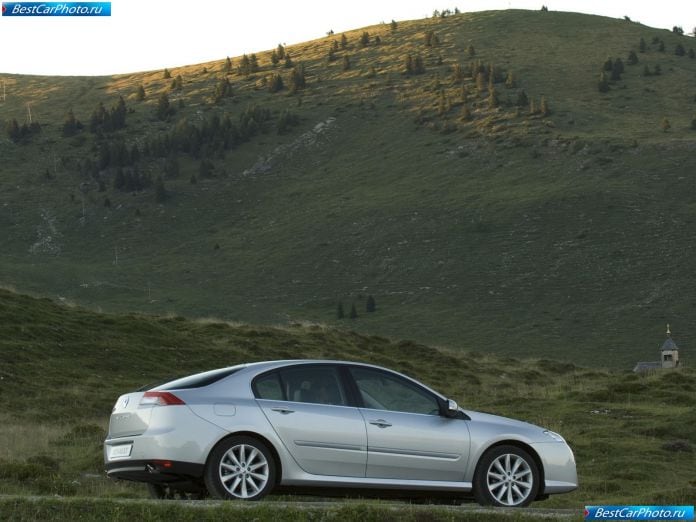 2008 Renault Laguna - фотография 23 из 59 2008 Renault Laguna - фотография 23 из 59