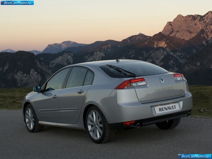 2008 Renault Laguna - фотография 28 из 59 2008 Renault Laguna - фотография 28 из 59