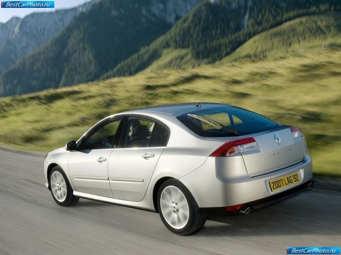 2008 Renault Laguna - фотография 32 из 59 2008 Renault Laguna - фотография 32 из 59