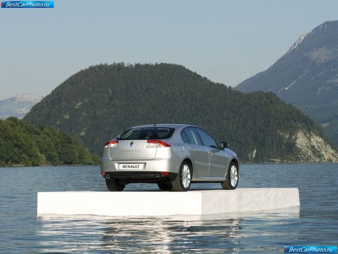 2008 Renault Laguna - фотография 33 из 59 2008 Renault Laguna - фотография 33 из 59