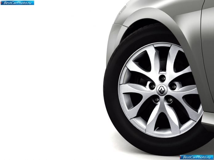 2008 Renault Laguna - фотография 58 из 59