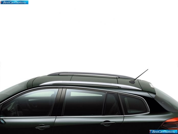 2008 Renault Laguna Estate - фотография 17 из 19 2008 Renault Laguna Estate - фотография 17 из 19