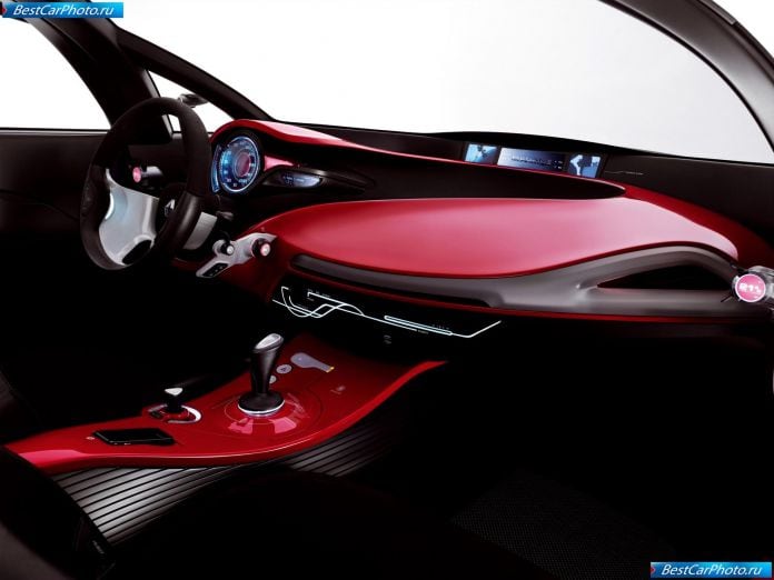 2008 Renault Megane Coupe Concept - фотография 15 из 30