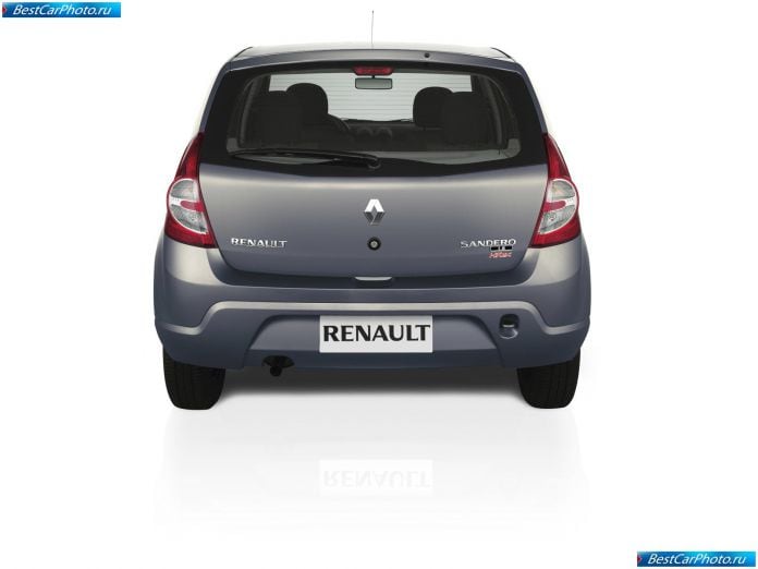 2008 Renault Sandero - фотография 8 из 11