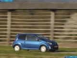 renault_2008-twingo_1600x1200_015.jpg