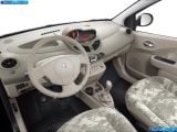 renault_2008-twingo_1600x1200_036.jpg