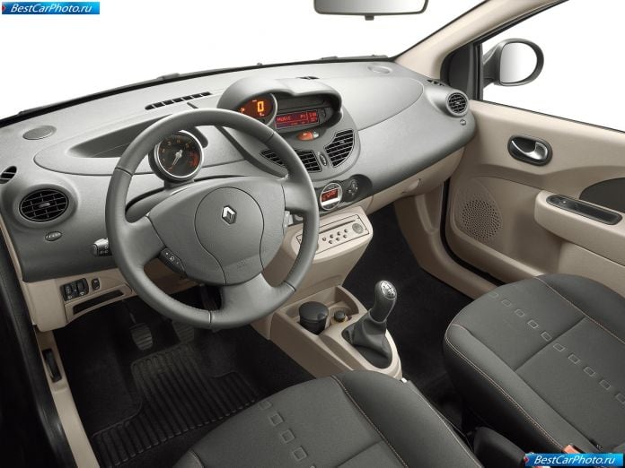 2008 Renault Twingo - фотография 37 из 79
