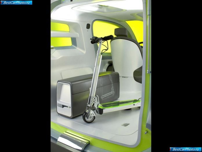 2008 Renault Ze Concept - фотография 19 из 23 2008 Renault Ze Concept - фотография 19 из 23